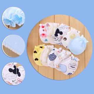 Găng tay mềm mại chống trầy bảo vệ tay cho bé