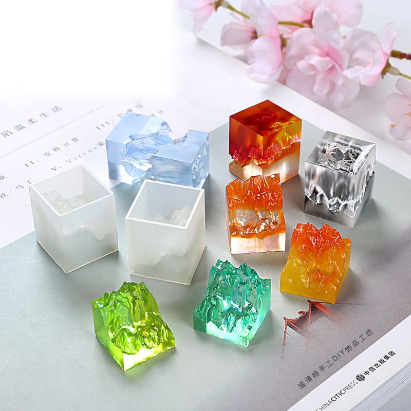 Khuôn Làm Mô Hình Phong Cảnh Núi Tuyết 3D Bằng Nhựa Resin DIY
