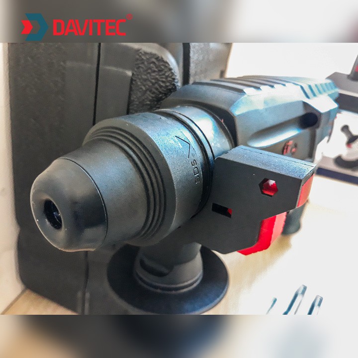 Máy khoan đục bê tông 3 chức năng DV4028 công suất 800W linh kiện phổ thông, tặng kèm bộ mũi khoan đục và hộp đựng