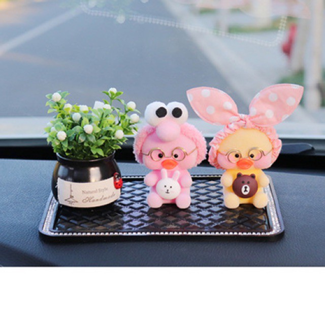 Decor búp bê trang trí taplo ô tô, hoặc để bàn làm việc có tặng kèm sáp thơm