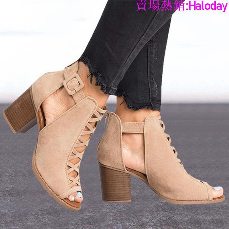 Size Lớn 35-43✨2021 Chunky Gót Cao Gót La Mã Miệng Cá Rỗng Kích Thước Lớn 35-43 Khóa Dây Đeo Dép Thoải Mái Chuyên Nghiệp OL Giày Nữ Công Sở Thời Trang Hợp Thời Trang