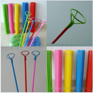 Que cắm bóng cầm tay 43K/ bịch 100 cây