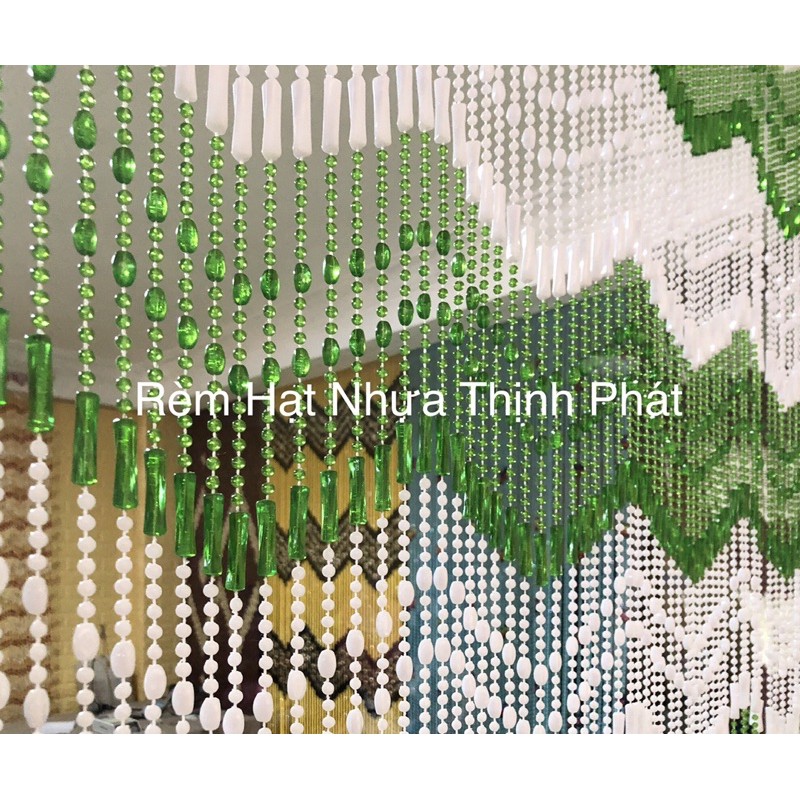 Màn rèm hạt nhựa Trắng Xanh Rêu độc lạ (IB kích thước khác). Màn rèm ...