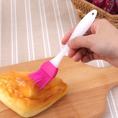Cọ phết bằng silicon tiện dụng cho nhà bếp