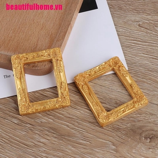 Khung Nghệ Thuật Cho Búp Bê
