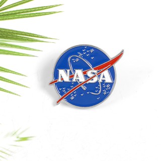 Ghim Cài Áo Hình Phi Hành Gia NASA Bằng Da