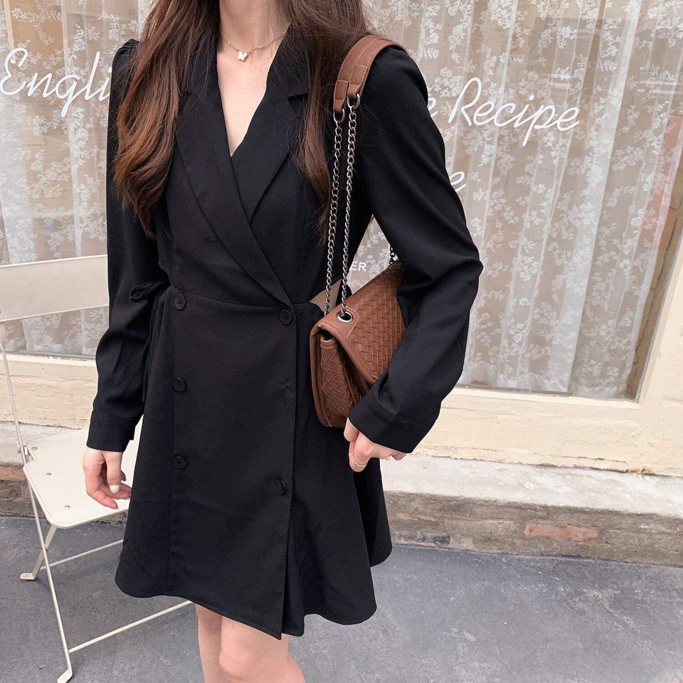 ĐẦM TAY DÀI CUT OUT NHẸ PHẦN EO SANG CHẢNH - LINO CUT OUT DRESS