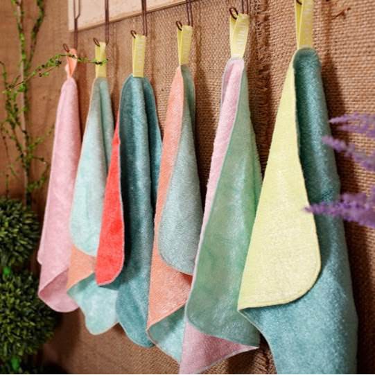 Ảnh Khăn lau bếp sạch bóng dầu mỡ Vargreen ( 1 chiếc loại 2 lớp) 2
