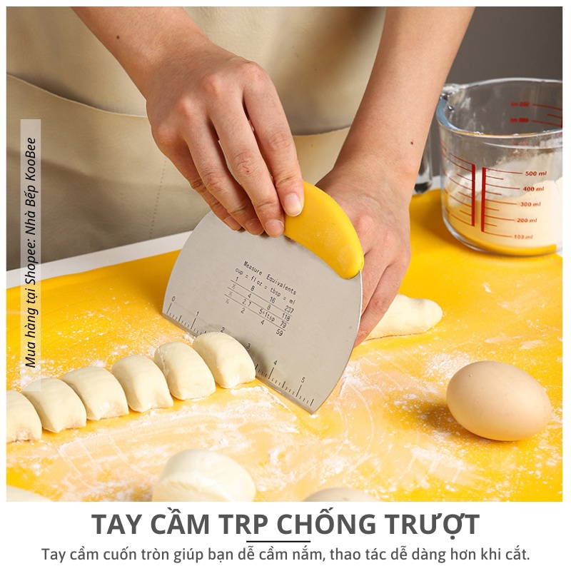 Dao Cắt Bột Làm Bánh KOOBEE Hình Bán Nguyệt – Inox 430 Không Gỉ, Có Vạch Chia, Cắt Pizza, Vét Bột Đa Năng (PKB28)