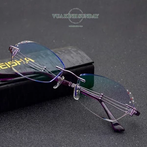Kính cận khoan titanium VD224