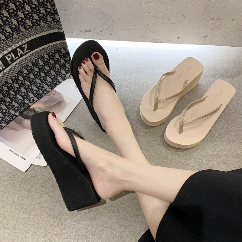 Dép Xỏ Ngón Đế Dày Thời Trang Đi Biển Cho Nữ Size 36-40