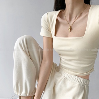 THEKIM Áo thun croptop tay ngắn , áo cổ vuông cho nữ may hai lớp vải  A112