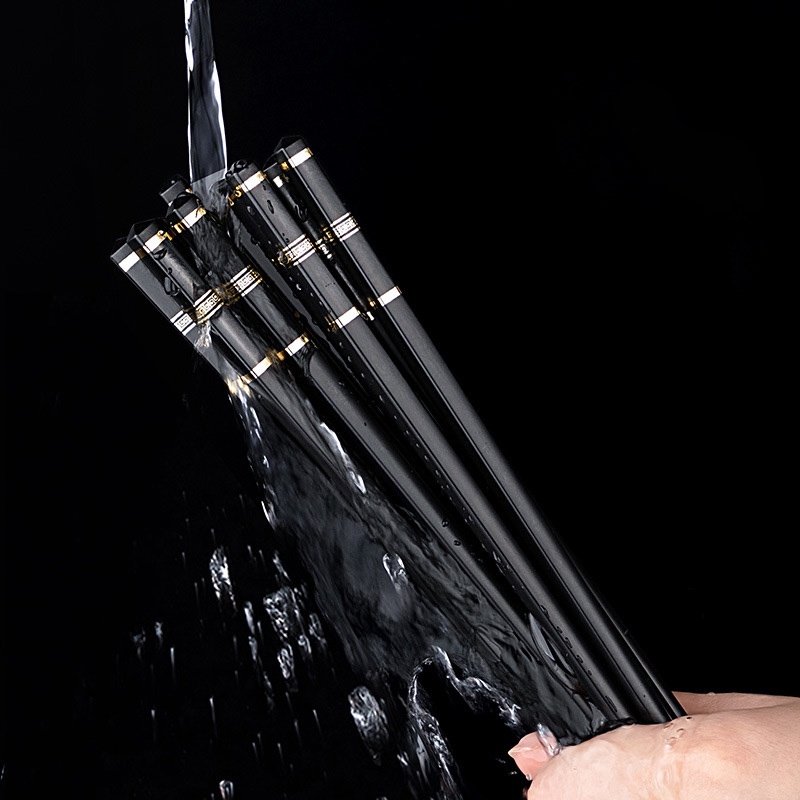 Đũa nhựa hộp 10 đôi KIỂU NHẬT đầu nhỏ gọn, có chống trượt kích thước 24cm.  Đũa kháng khuẩn chống trượt chịu nhiệt cao