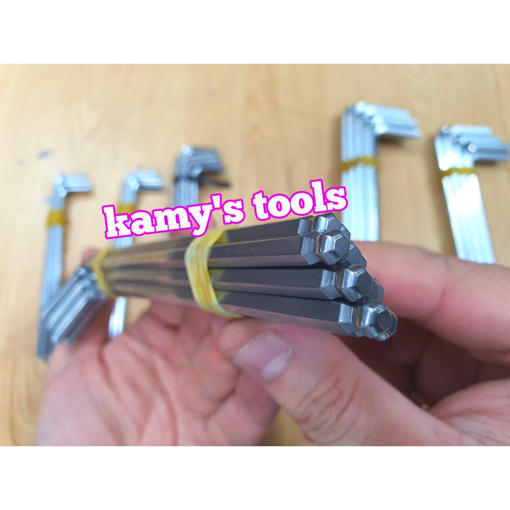 Produktbild von Kohlefaser Hohlrohr Set – 10 Teile, 2–10 Mm Durchmesser, 200/400 Mm Länge – Für DIY, Quadrocopter & Modellbau
