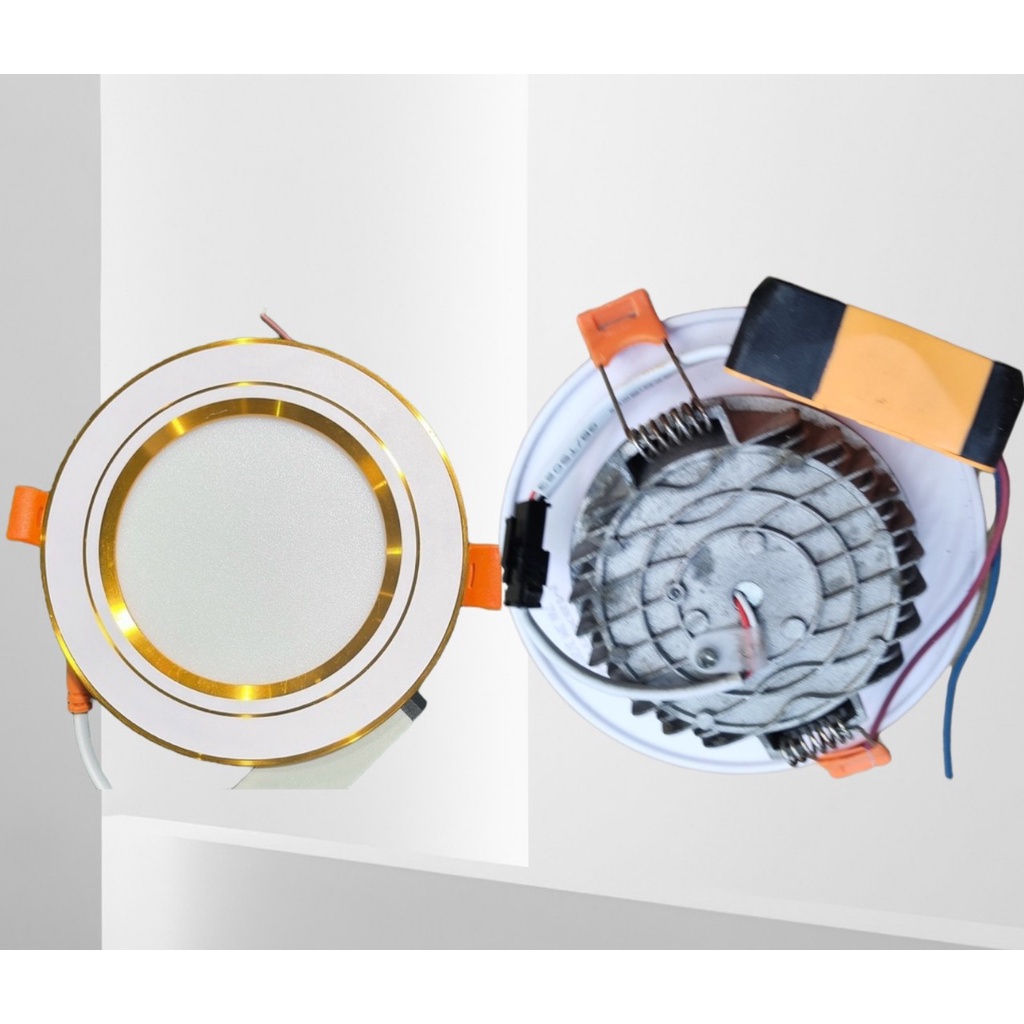 Ảnh Đèn Led âm trần, Vilighting, ánh sáng trắng, 3 màu 7w phi 90 viền vàng, viền bạc đế đúc. Bảo hành 24 tháng 4