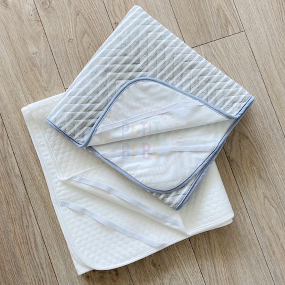 Mô tả Lót chống thấm bảo vệ nệm cũi cho bé PETIT BEBE cotton chun 4 góc tiện lợi - 2