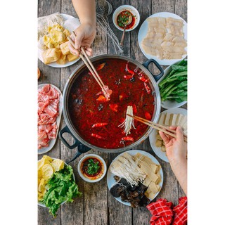 [Mã GROSALE2703 giảm 8% đơn 250K] TINH DẦU ỚT CAPSAICIN NẤU MÌ CAY NHẬP KHẨU HÀN QUỐC CHAI 550ML