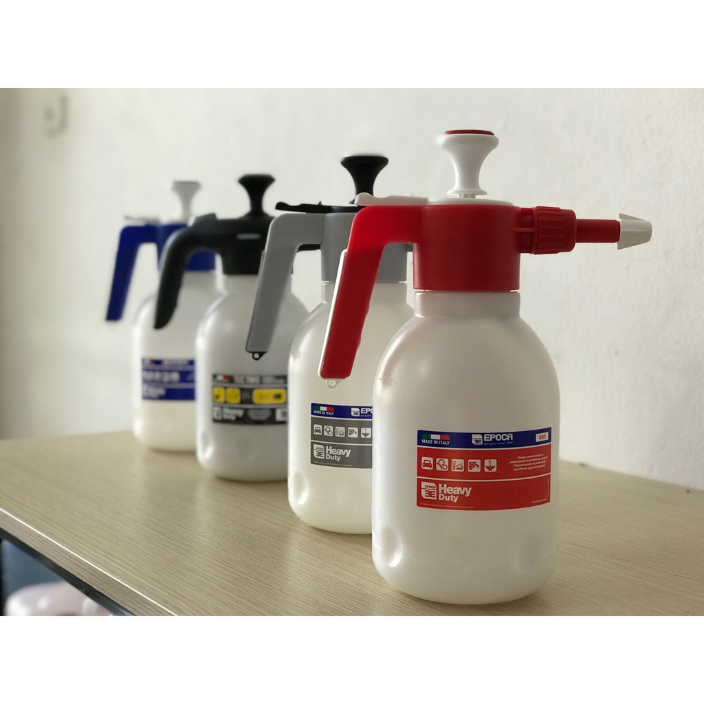 BÌNH PHUN SƯƠNG CẦM TAY CHUYÊN NGHIỆP TẠO ÁP LỰC THƯƠNG HIỆU EPOCA  SẢN XUẤT TẠI ITALY MÃ NBR 2000ml