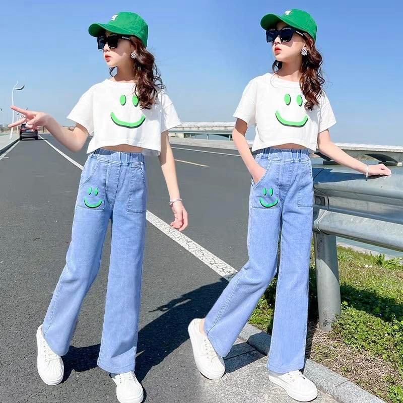 Set áo mặt cười quần bò ống suông cho bé gái size đại BEESHOP H24023