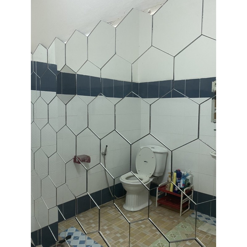 Gương Kính Dán Tường Lục Giác tnhung