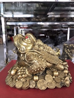 Cóc ngậm tiền Thiềm thừ 3 chân ngậm tiên hút tài lộc  vật phẩm phong thuỷ bằng đồng