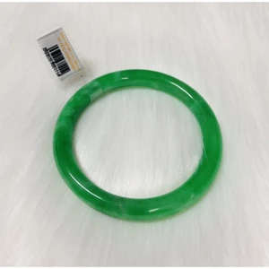 Vòng Tay Cẩm Thạch Bản Liền Size Từ 53 đến 59 Màu Xanh Lý Đậu Sang Trọng- Ngọc Trai Trường Thịnh