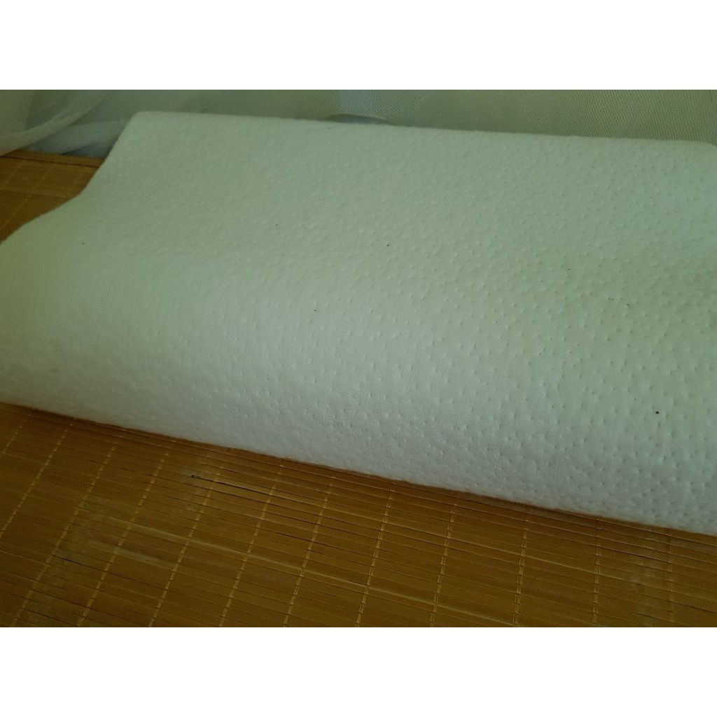 Gối memory foam 50D hình Cong Lock&Lock HLW111 (50 x 30 cm) tốt cho cột sống - K-MALL