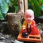Tượng Chú Tiểu Gõ Mõ Gật Đầu Sử Dụng Năng Lượng Mặt Trời, Tượng Sư Thầy Gõ Mõ