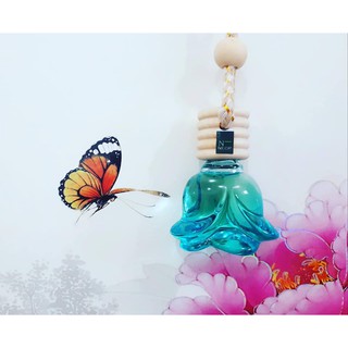 Lọ Treo Tinh Dầu Thơm Hoa Lily NEOP - Lọ Treo Xe Oto - Xe Hơi