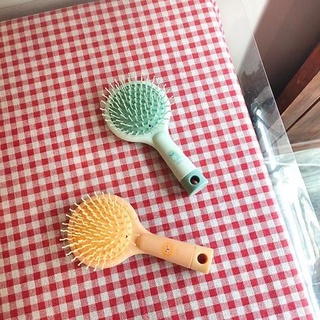 Lược chải tóc giả cute chải tóc giả suôn mượt có gương đằng sau Hamin