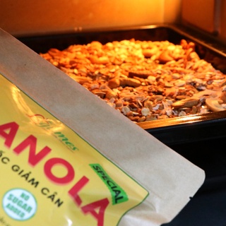 Granola Ngũ Cốc Thuần Chay - Yến Mạch, Hạt Điều, Hạnh Nhân, Hạt Hướng Dương, Dừa & Quế - Vegan Granola