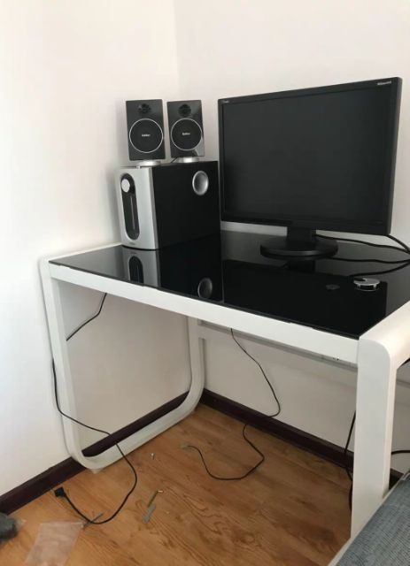 BÀN KÍNH CHỮ U CƯỜNG LỰC 3C