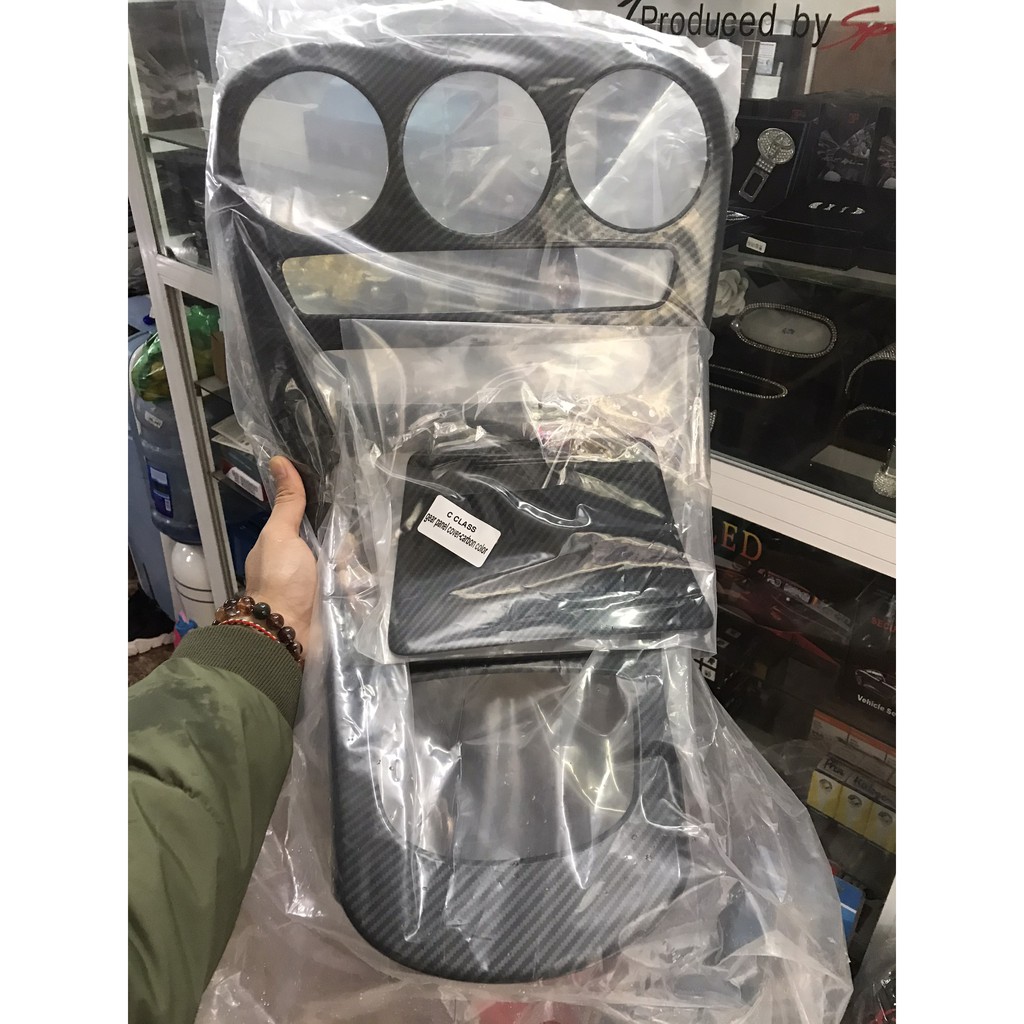 Ốp nội thất vân CARBON xe MERCEDES C, GLC 2016-2019. NHỰA ABS CARBON cao cấp bảo vệ xe