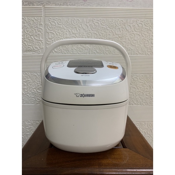 ZOJIRUSHI NP-QA06-WZ-