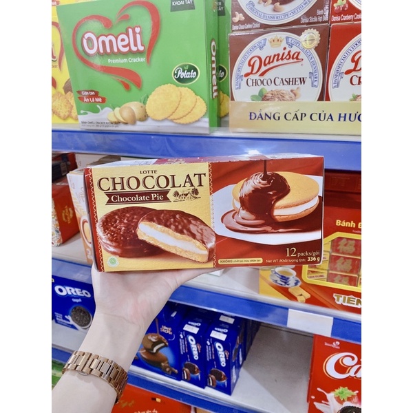 BÁNH LOTTE CHOCOLAT CHOCOLATE PIE (HỘP 12 CHIẾC) | Shopee Việt Nam