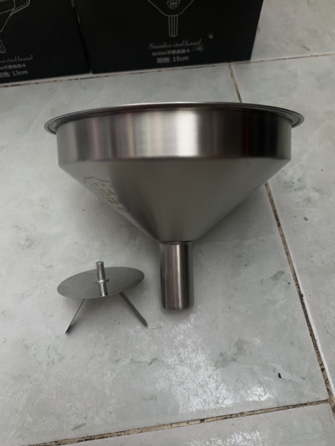 PHỄU INOX SUS 304 size 11cm , 13cm , 15cm , 18cm