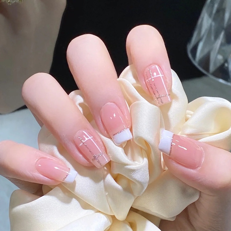 Mẫu nail đơn giản giá tốt: Bạn đang tìm kiếm những mẫu nail đơn giản giá tốt? Với sự đa dạng của thị trường hiện nay, bạn sẽ không phải vất vả để tìm kiếm những mẫu nail đẹp với giá phải chăng. Hãy luôn cập nhật và tìm kiếm những sản phẩm phù hợp nhất với bạn.