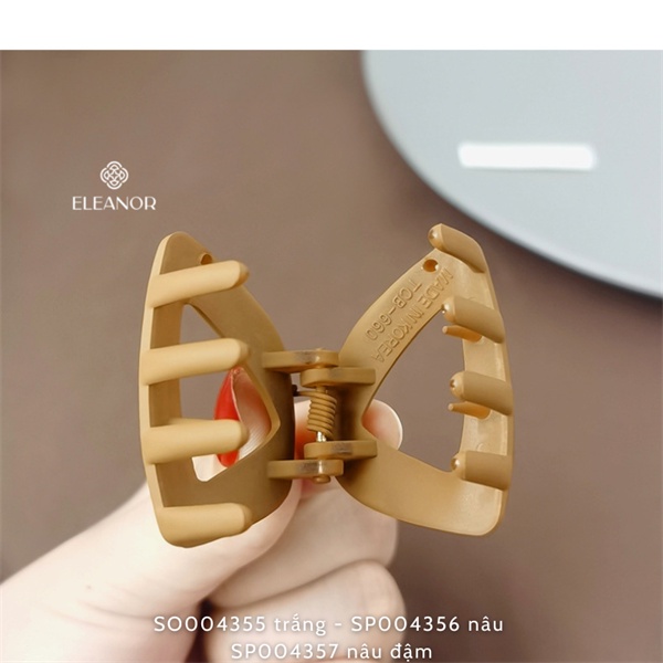 Kẹp tóc nữ càng cua Eleanor Accessories hình tam giác phong cách kẹp tóc basic phụ kiện tóc 4355