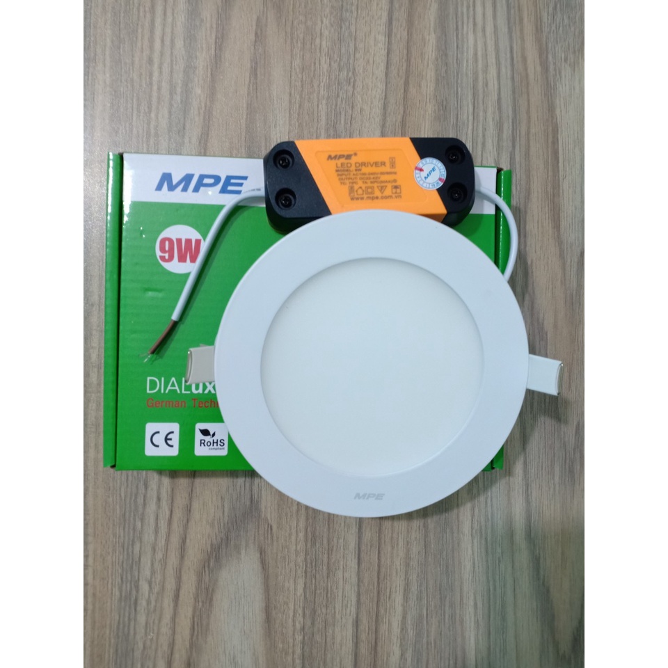Đèn led âm trần 9w MPE RPL-9T ÁNH SÁNG TRẮNG -KHOÉT LỔ 130mm(hư là đổi ...