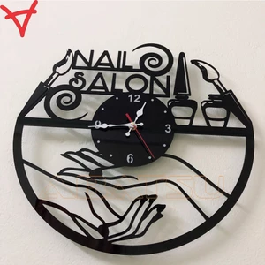Đồ trang trí tiệm Nail đồng hồ kim trôi đẹp đẳng cấp