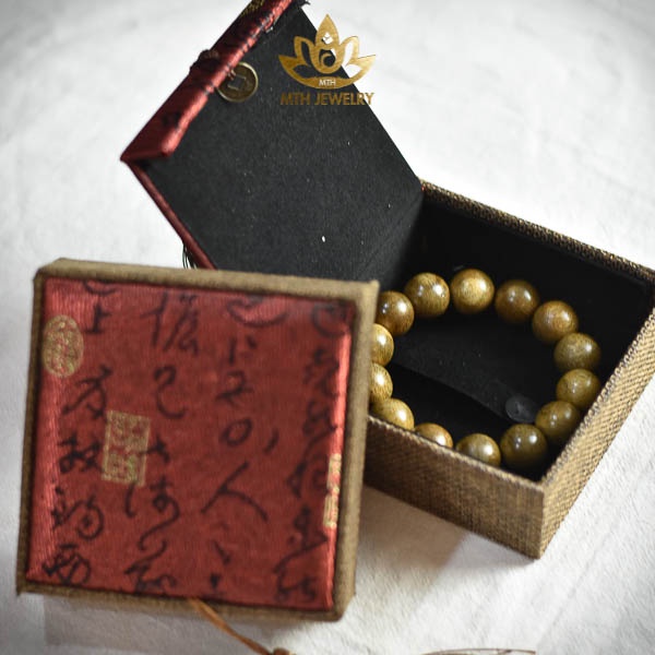 Ảnh Vòng Tay Trầm Hương MTH JEWELRY Hạt Tròn Đơn size 12mm Trầm Tốc Việt Tự Nhiên - Mùi Dịu Nhẹ | Mộc Trầm Hương 4