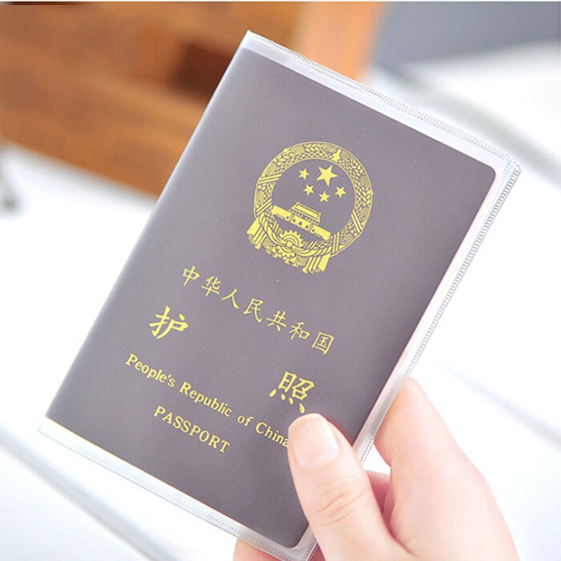 Bìa trong suốt đựng hộ chiếu bảo vệ an toàn tiện dụng