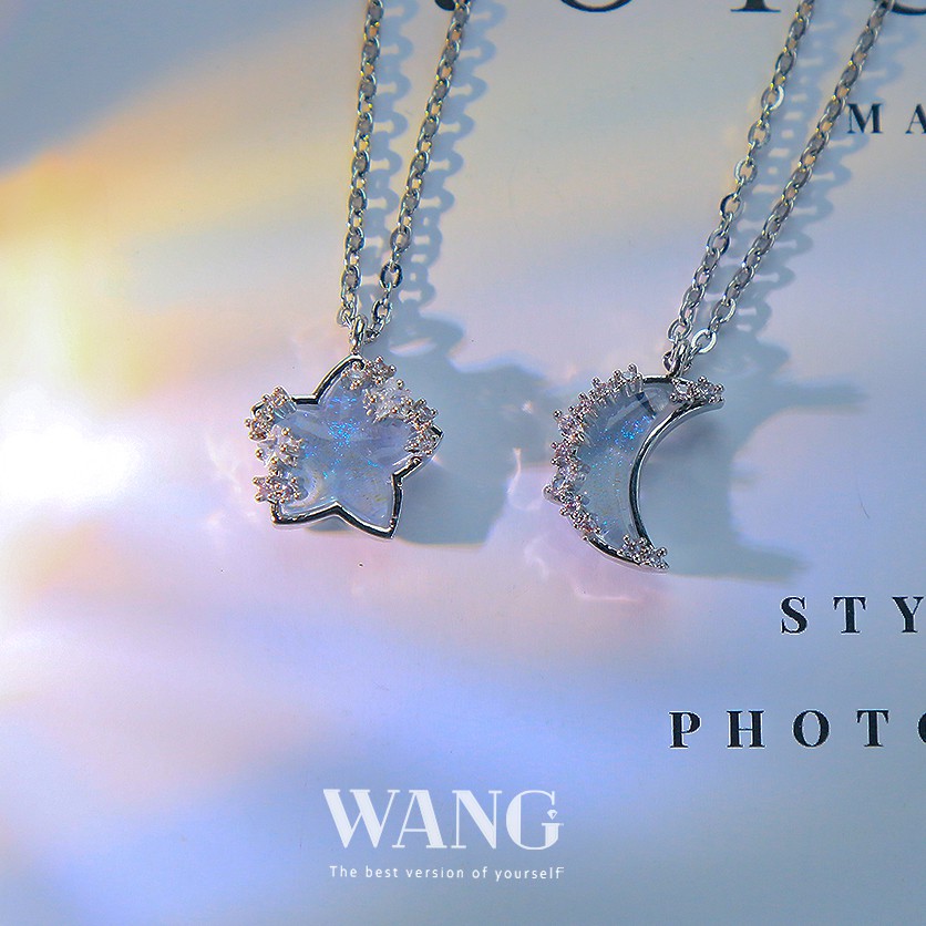 Bộ Hai Vòng cổ Thép 18k Mặt Trăng Ngôi Sao Đính Đá Zircon Đổi Màu Chất Lượng Cao