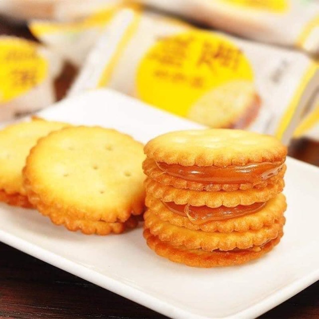Bánh quy trứng muối Đài Loan 500gr - giao mã ngẫu nhiên