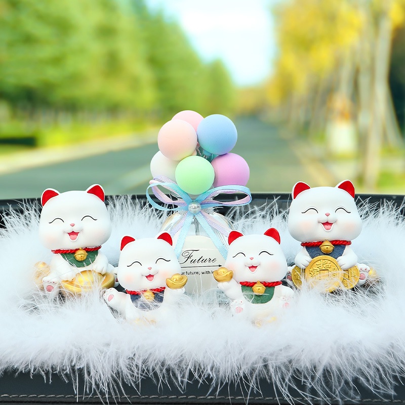 Decor mèo thần tài thỏi vàng đế lông trang trí taplo oto , hoặc để bàn làm việc có tặng kèm sáp thơm