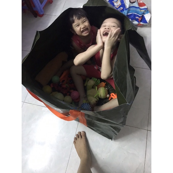 Túi bạt đựng đồ cực dày màu Rêu Tím may đường chỉ tỉ mỉ, đựng tới 60kg.