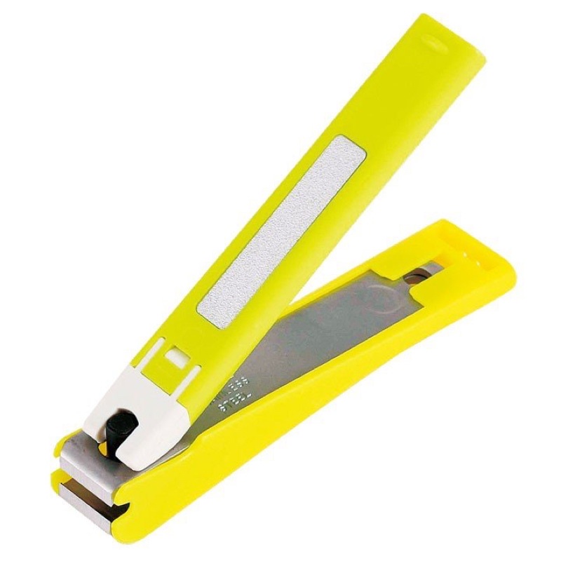 Bấm Móng Tay Tybe W001 Kai Razor 39262 -KE0110 (Cỡ Trung - Màu Xanh)