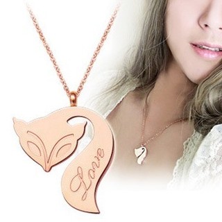 Dây chuyền titan cáo love không đen không rỉ