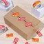 TUYỆT VỜI 250 Cái / cuộn Tay Cầm cẩn thận Giữ Dính Chăm Sóc Vận Chuyển Bao Bì Đánh Dấu An Toàn Vận Chuyển Nhãn Express