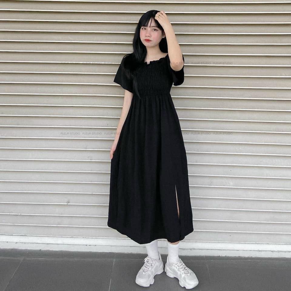 ĐẦM ĐEN DÀI DÁNG SUÔNG BO CHUN NGỰC - MARU DRESS
